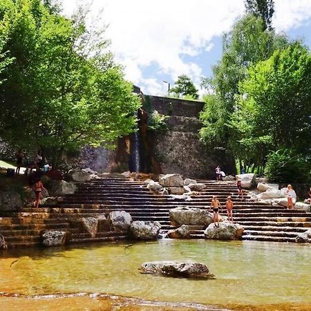 Maison Suspendue Avec Jacuzzi Privatif Pont-en-Royans Exteriér fotografie