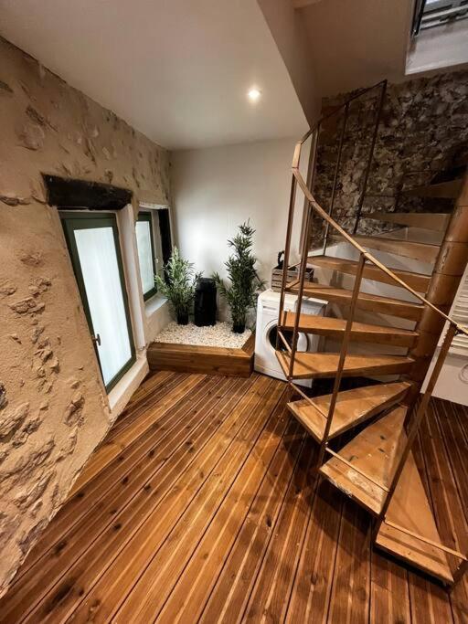 Maison Suspendue Avec Jacuzzi Privatif Pont-en-Royans Exteriér fotografie