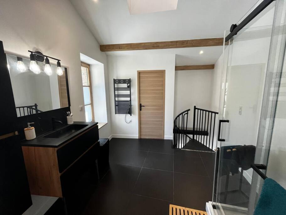 Maison Suspendue Avec Jacuzzi Privatif Pont-en-Royans Exteriér fotografie